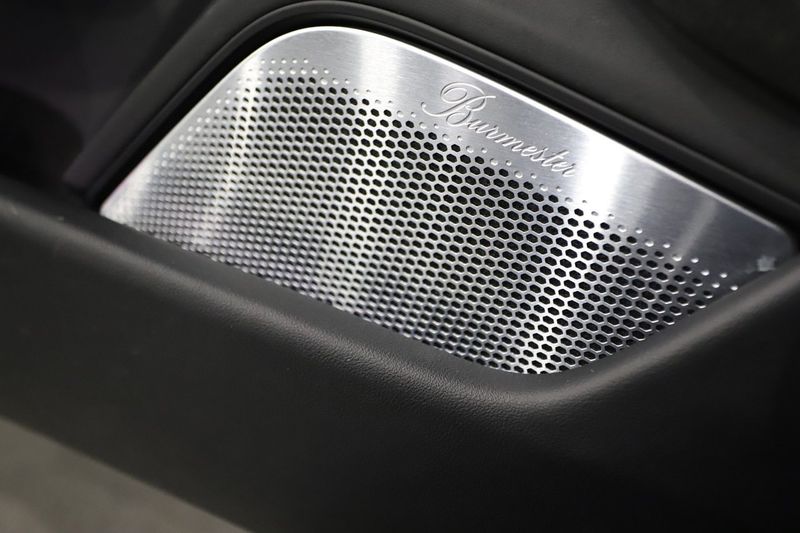 Porsche Taycan bild 20