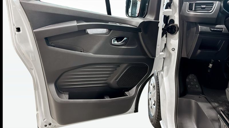 Renault Trafic bild 11