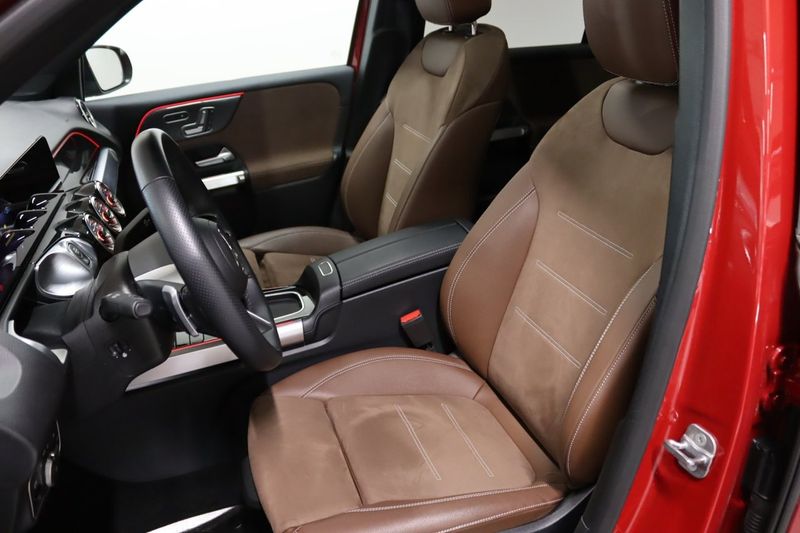 Mercedes GLB220 bild 24