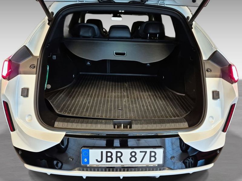Lynk & Co 08 bild 7
