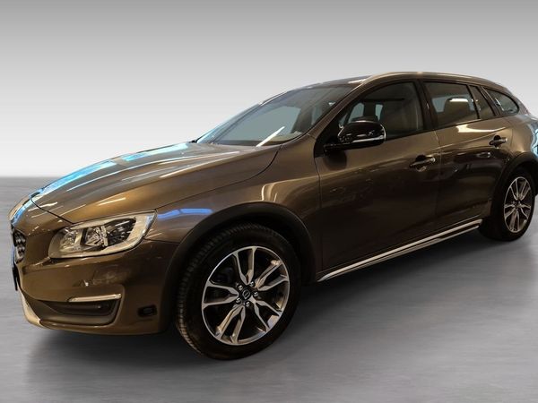 Volvo V60 Cross Country D4 AWD Summum BE PRO - 2016