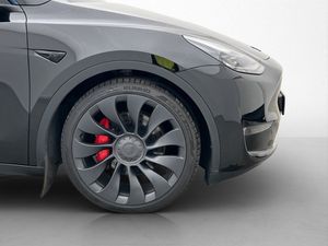 Tesla Model Y bild 33