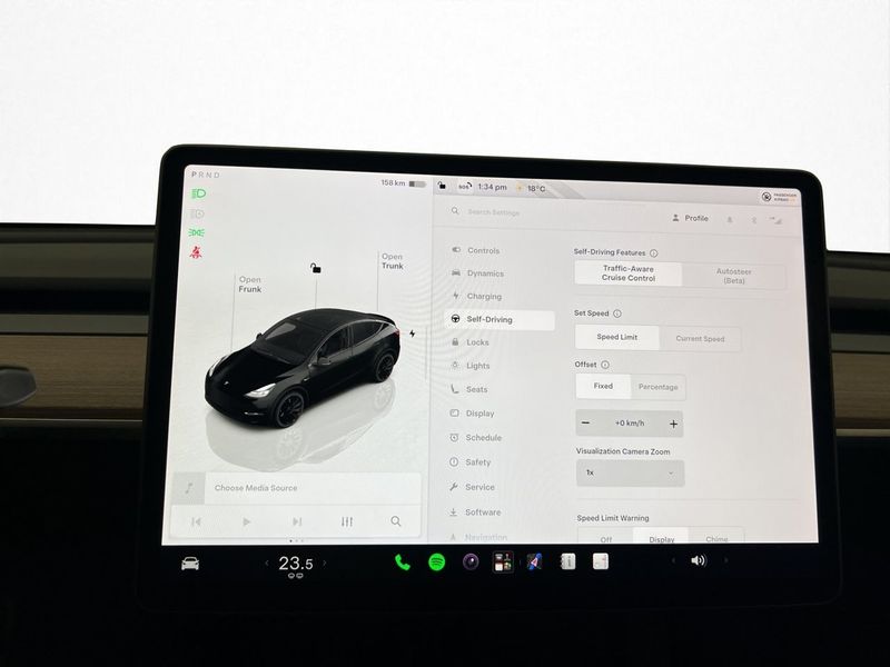 Tesla Model Y bild 25