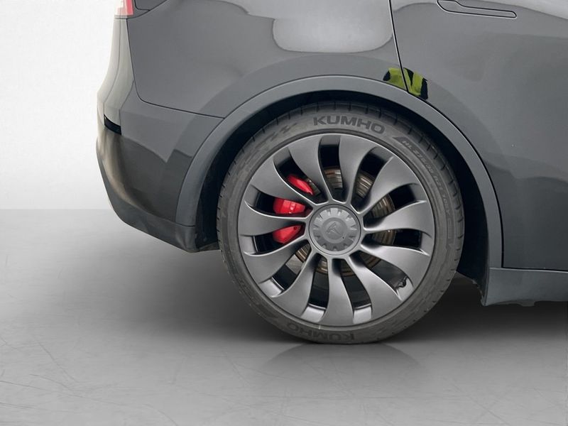 Tesla Model Y bild 32