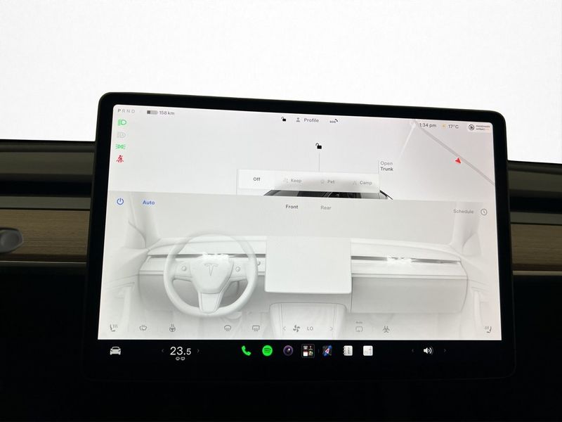Tesla Model Y bild 24
