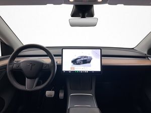 Tesla Model Y bild 15
