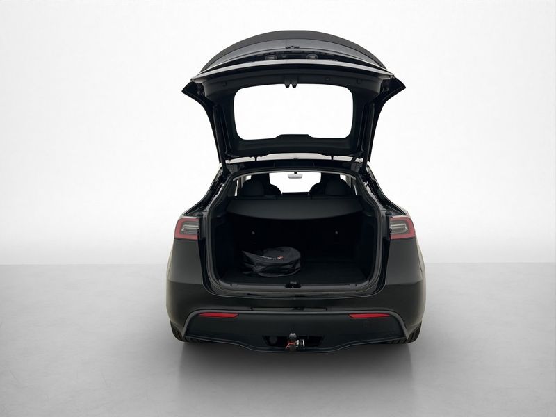 Tesla Model Y bild 11