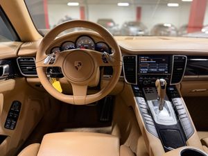 Porsche Panamera bild 13