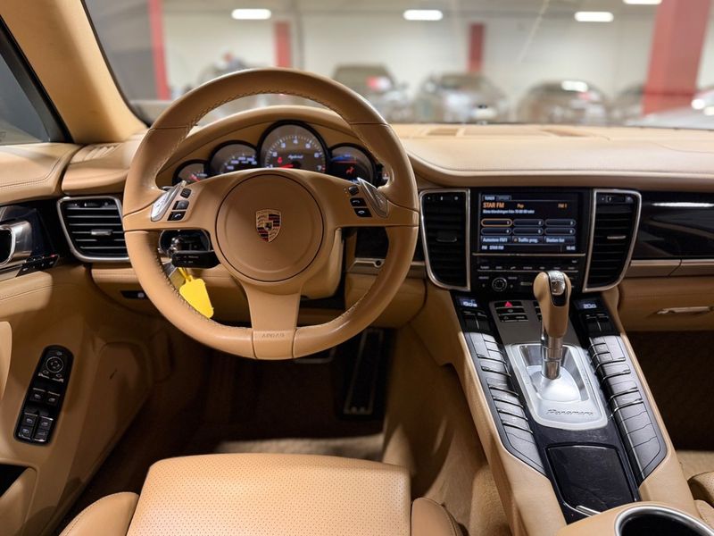 Porsche Panamera bild 13