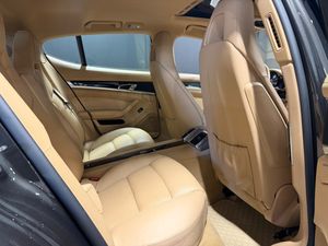 Porsche Panamera bild 8