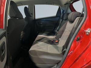 Toyota Yaris bild 13