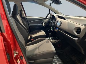 Toyota Yaris bild 10