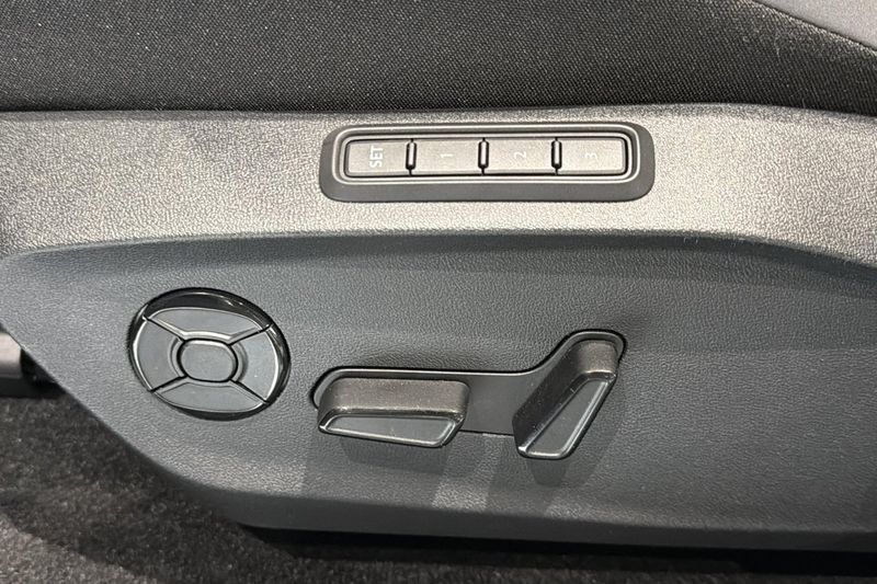 Cupra Raval bild 26