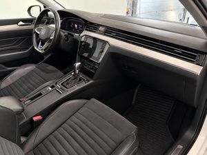 Volkswagen Passat bild 6