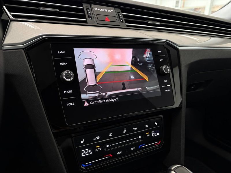 Volkswagen Passat bild 10