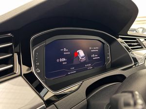 Volkswagen Passat bild 9