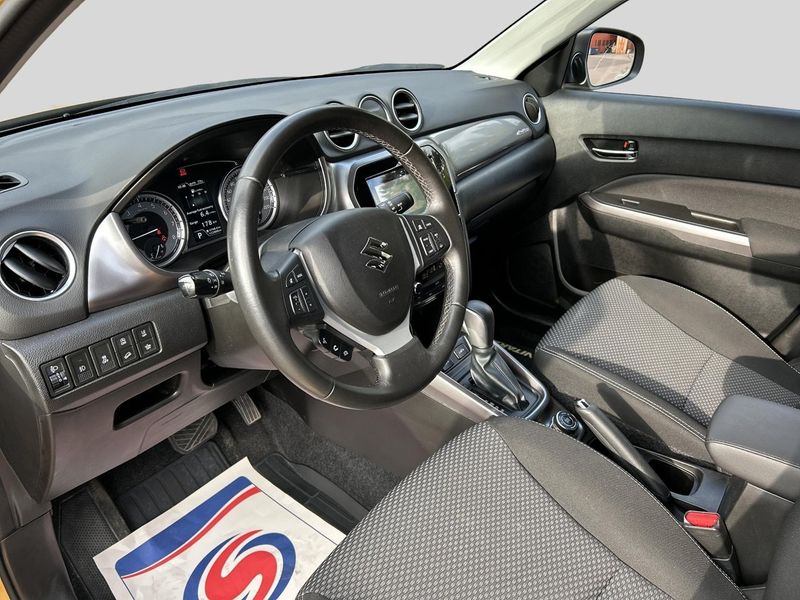 Suzuki Vitara bild 7