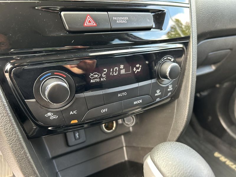 Suzuki Vitara bild 11