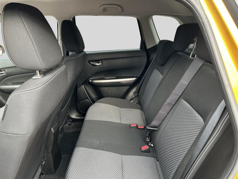Suzuki Vitara bild 8