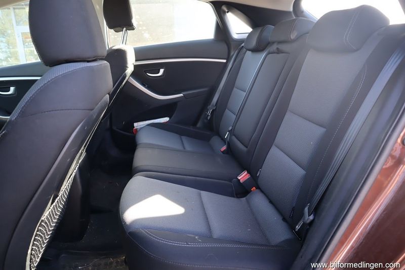 Hyundai i30 bild 6