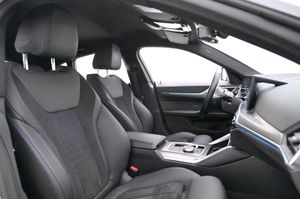 BMW i4 bild 12