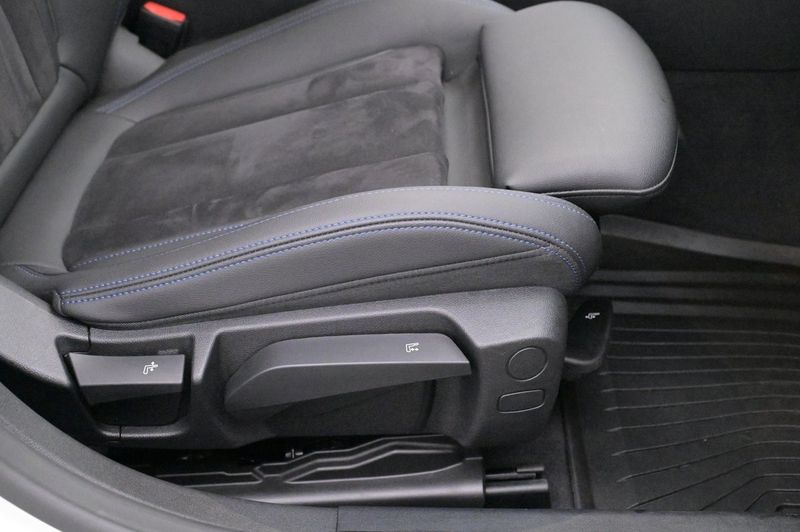BMW i4 bild 13
