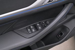 BMW i4 bild 10