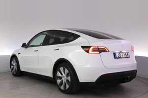 Tesla Model Y bild 4