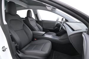 Tesla Model 3 bild 10