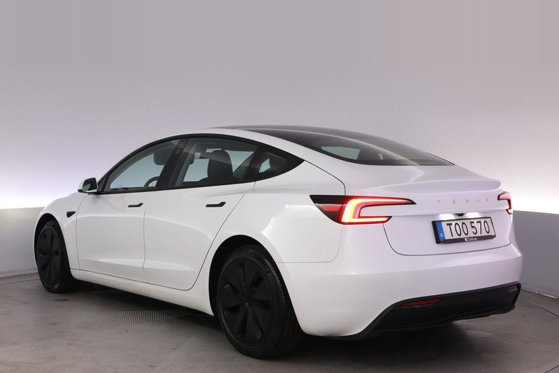Tesla Model 3 bild 4