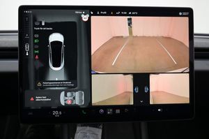 Tesla Model 3 bild 17