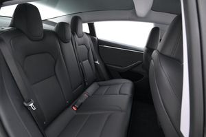 Tesla Model 3 bild 21