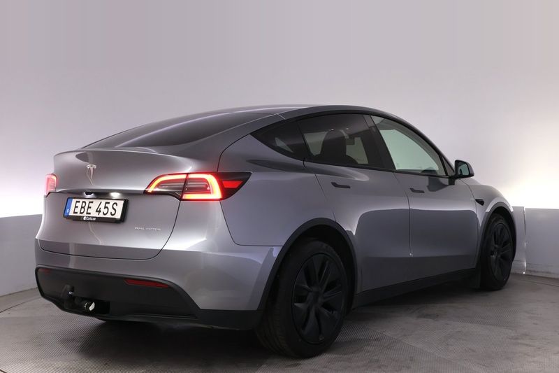 Tesla Model Y bild 5