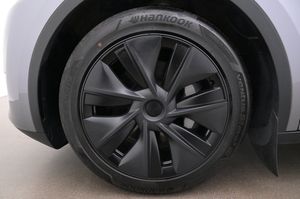 Tesla Model Y bild 27