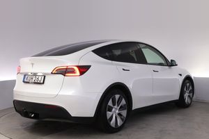 Tesla Model Y bild 5