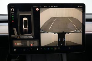 Tesla Model Y bild 18
