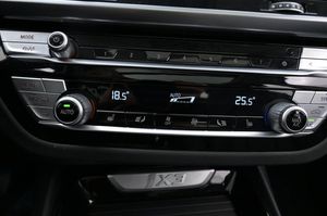 BMW iX3 bild 23