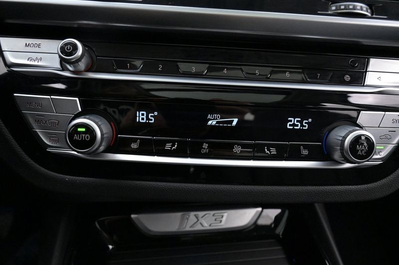 BMW iX3 bild 23