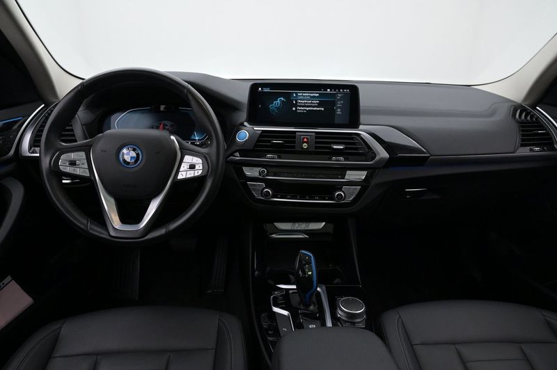 BMW iX3 bild 6