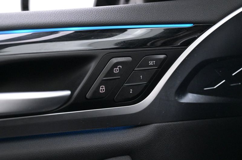 BMW iX3 bild 11