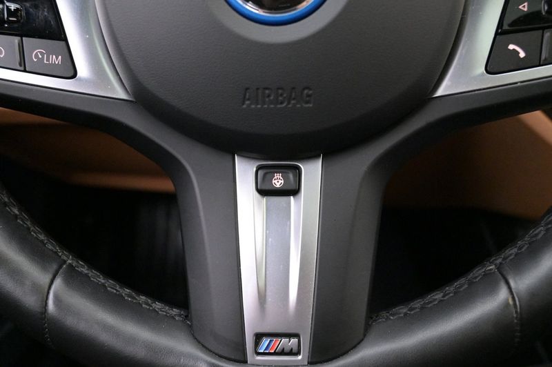 BMW 330 bild 8