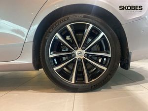 Volvo V60 bild 18