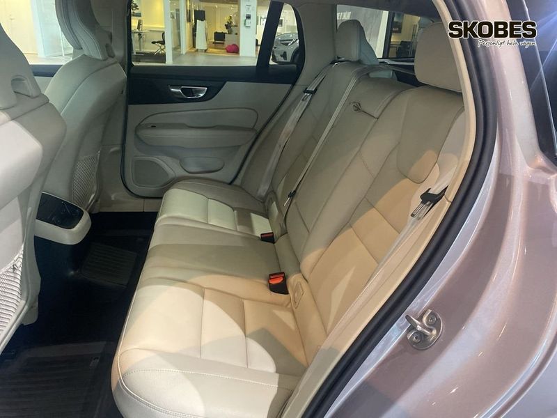 Volvo V60 bild 29