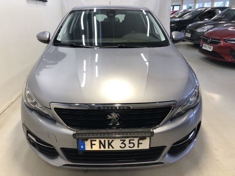 Peugeot 308 bild 2