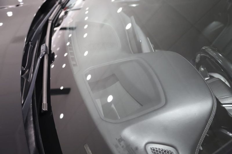 BMW 750 bild 13