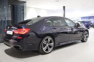 BMW 750 bild 7
