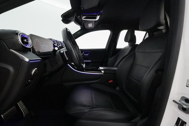 Mercedes GLC300 bild 13