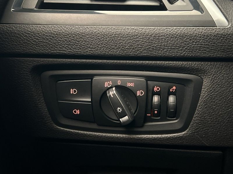 BMW 120 bild 15