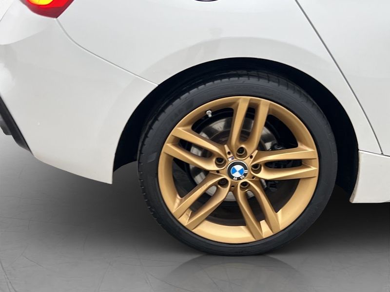 BMW 120 bild 30