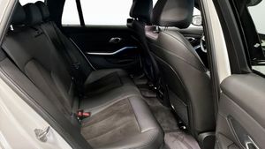 BMW 330 bild 5